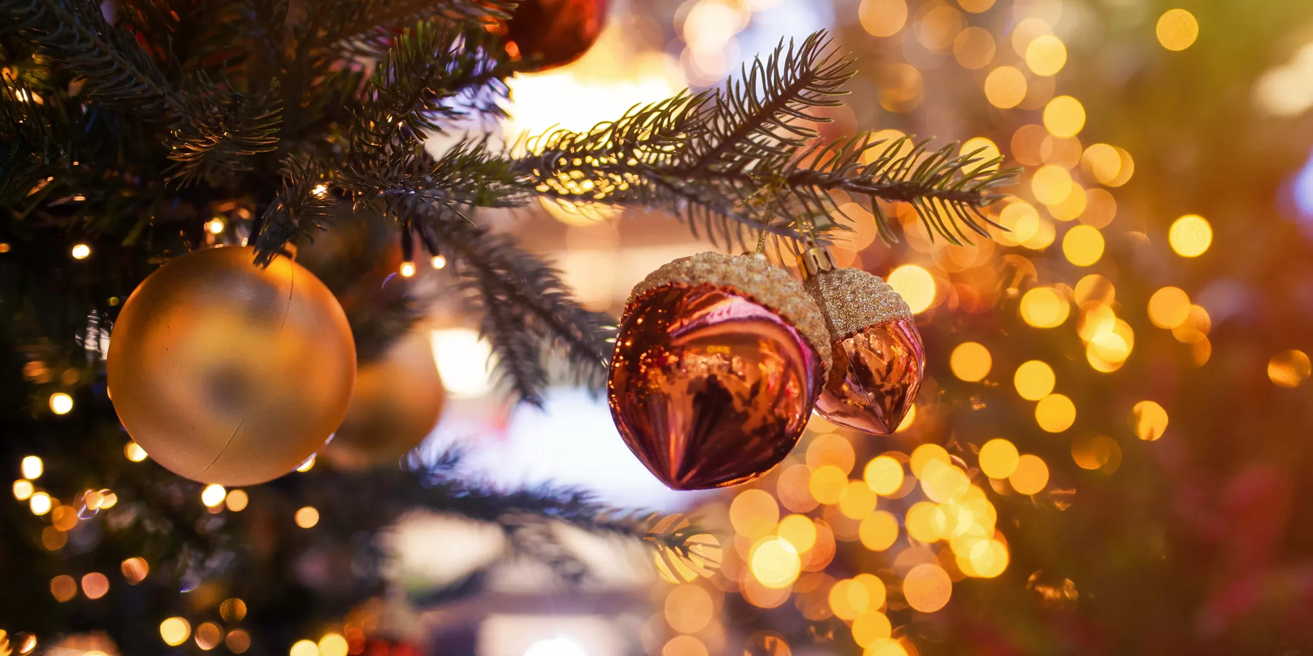 For some people, Christmas may be a mixed bag of emotions. Christmas is a joyful time of year, but it can also bring Christmas stress and encourage actions that aren't necessarily great for your mental wellbeing.